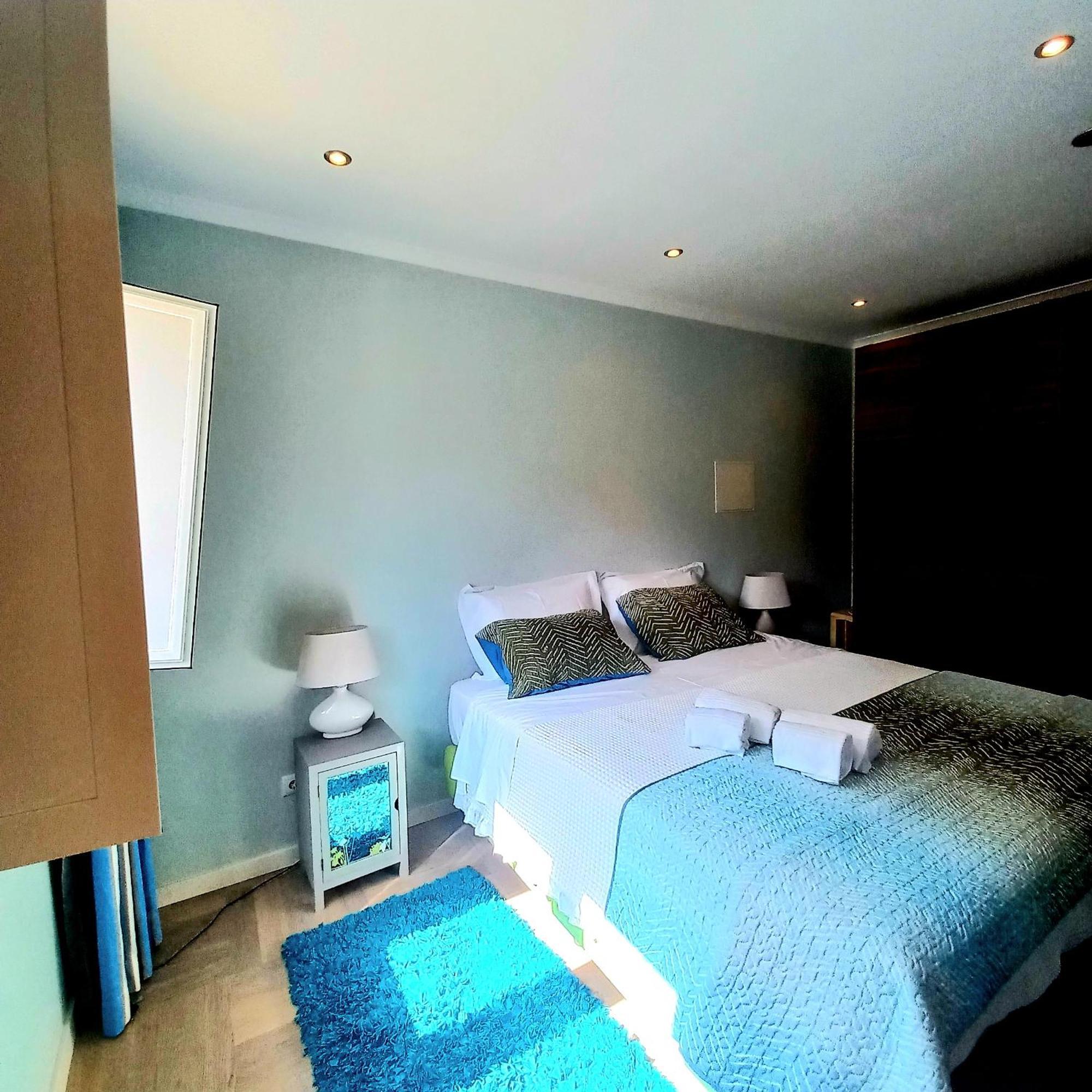 アトウギア・ダ・バレイアCasa Do Portao Azul - Salmoneteアパートメント エクステリア 写真