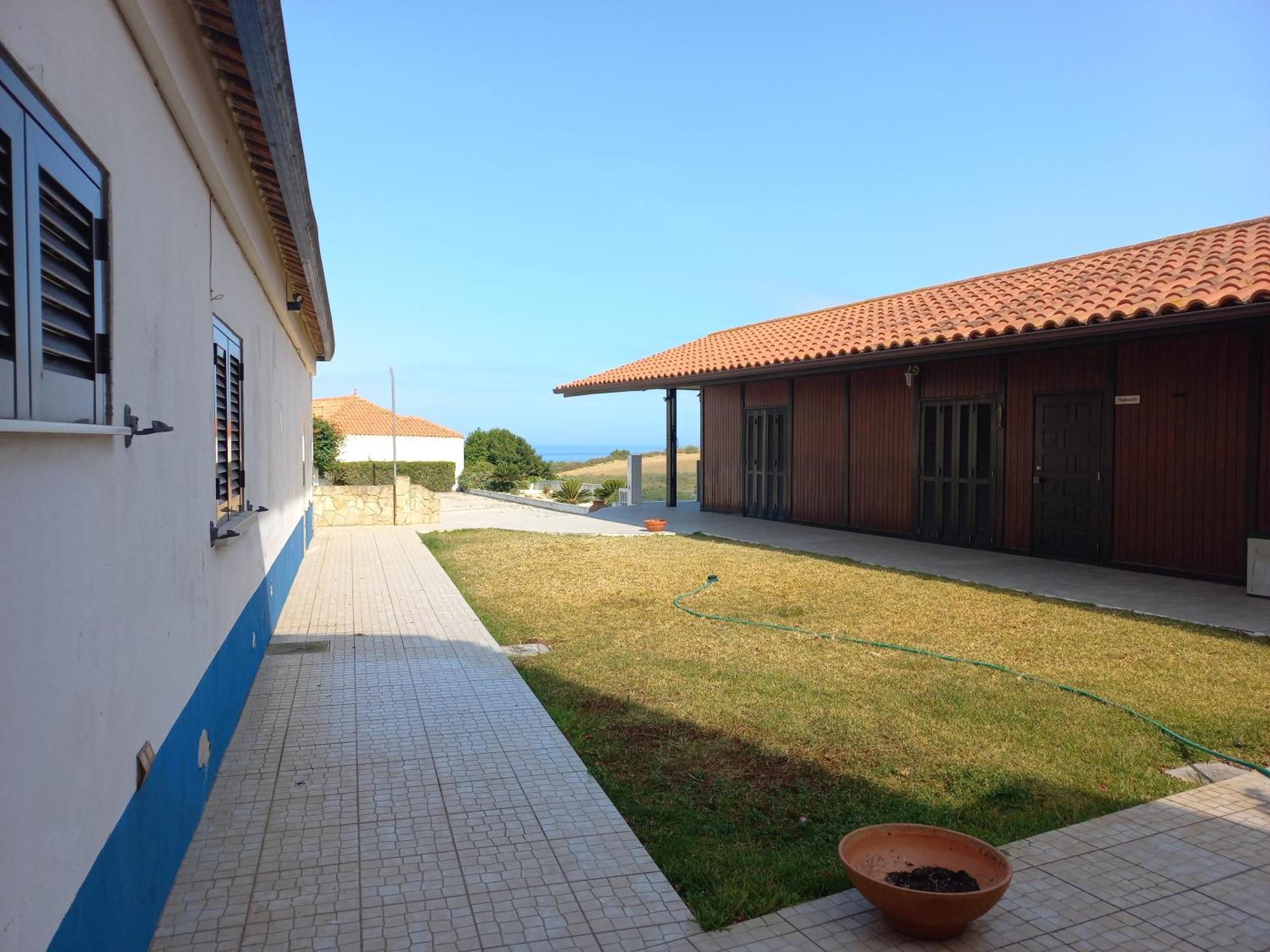 アトウギア・ダ・バレイアCasa Do Portao Azul - Salmoneteアパートメント エクステリア 写真