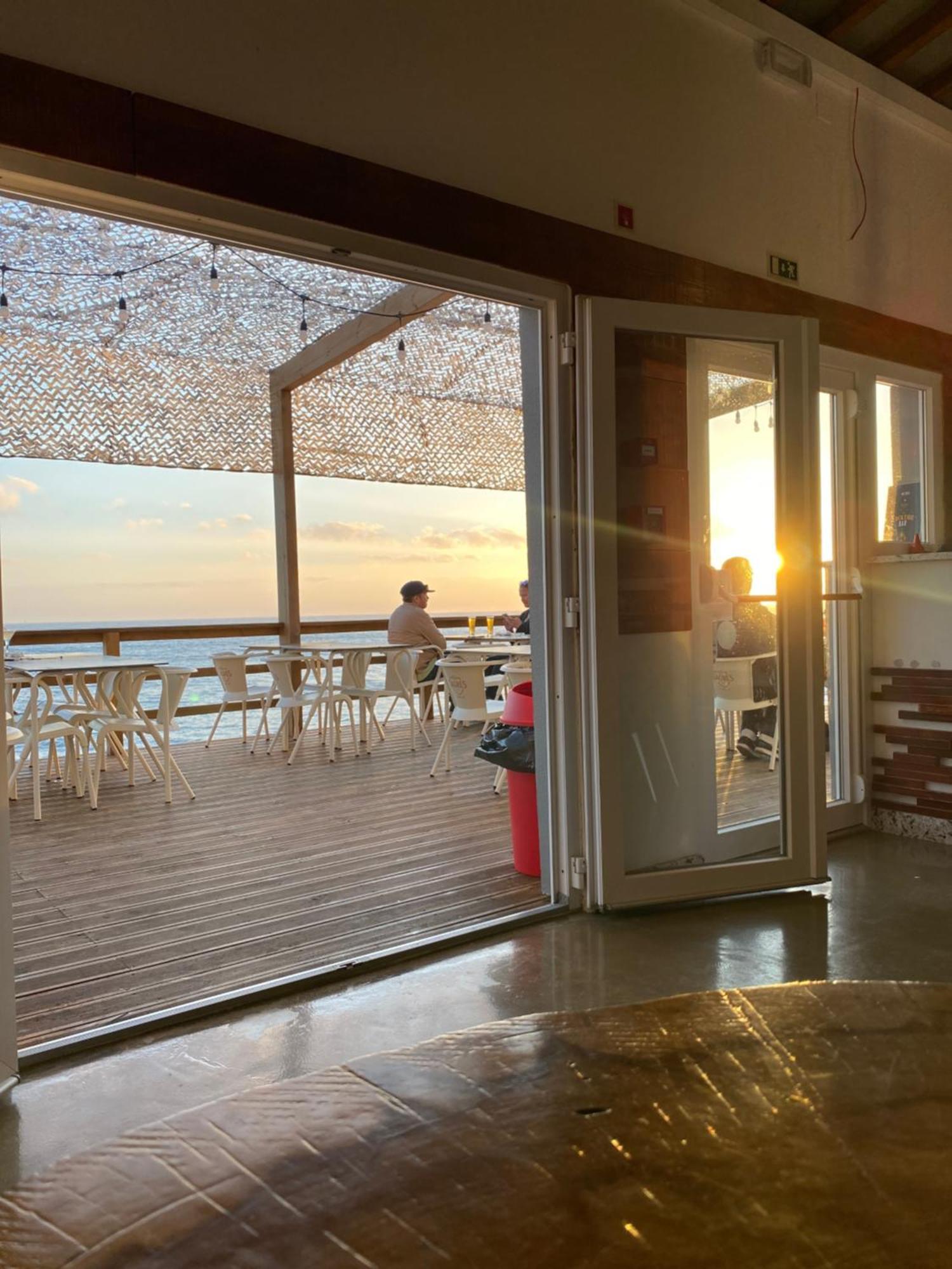 アトウギア・ダ・バレイアCasa Do Portao Azul - Salmoneteアパートメント エクステリア 写真